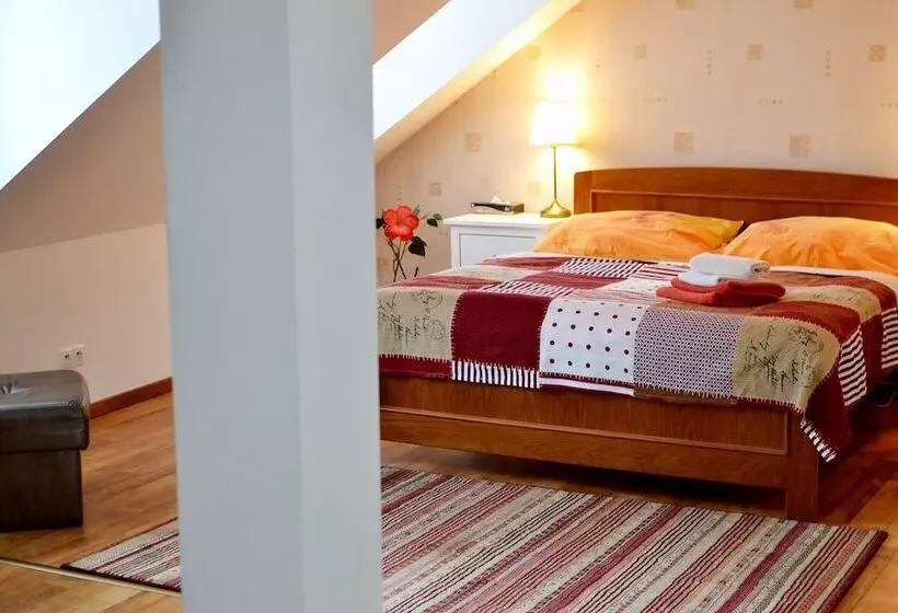 Majatalo Penzion Daniela