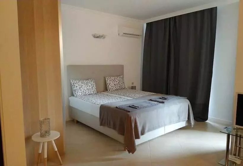 Lomakeskus Oasis Beach Club