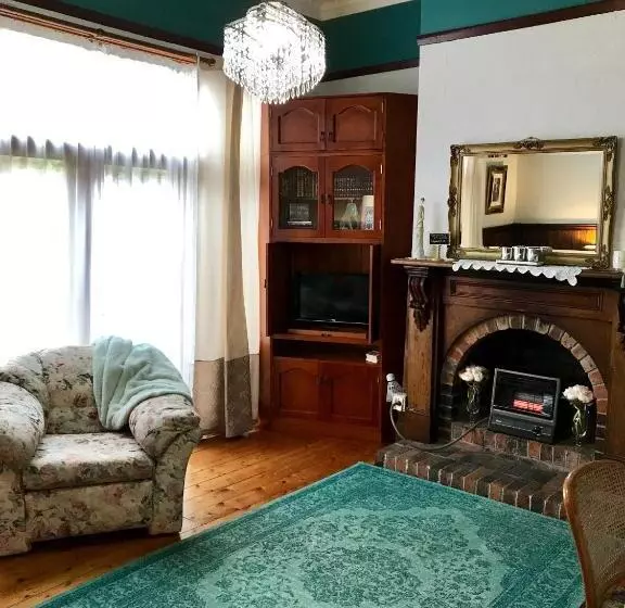 Stony Rise Cottage B&b