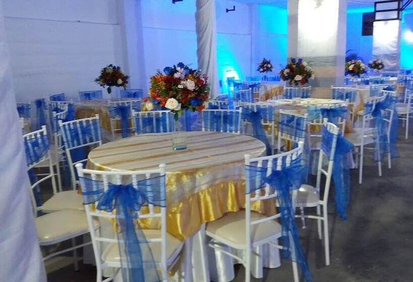 Apart Hotel Hamilton