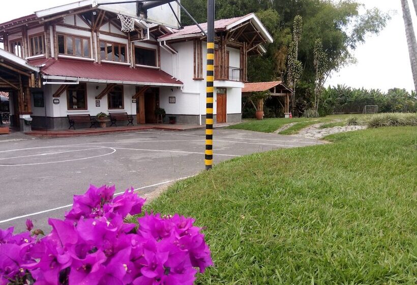 تختخواب و صبحانه Finca Hotel Santana