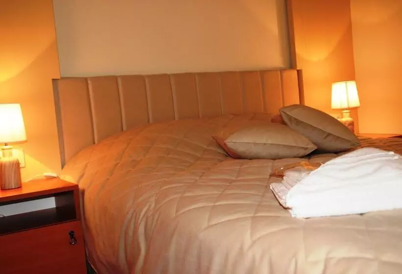 Eagle Rock Holiday Apartments