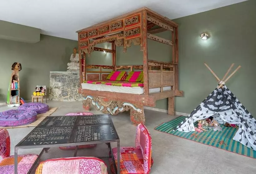 Hostelli Vila Kebaya