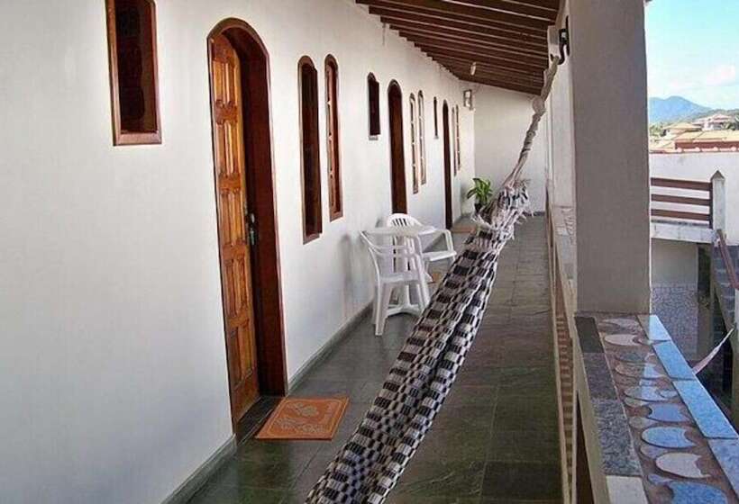 Отель Hostel Recanto