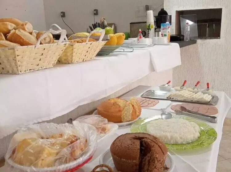 Hotelli Hostel Recanto