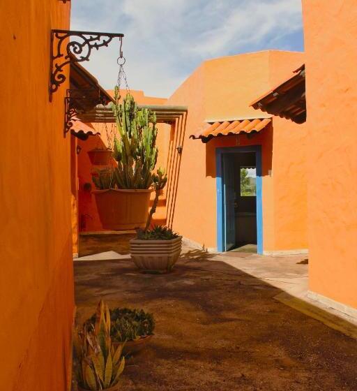 هتل Villa Dos Pireneus