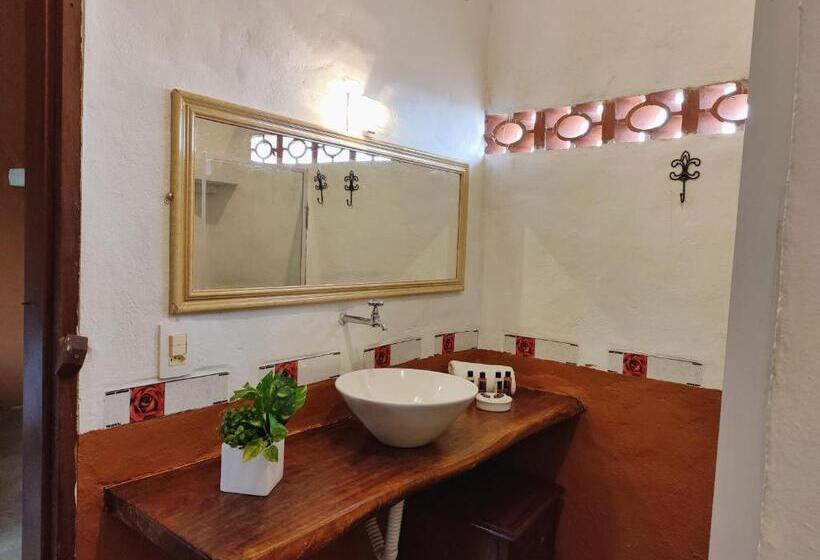 هتل Villa Dos Pireneus