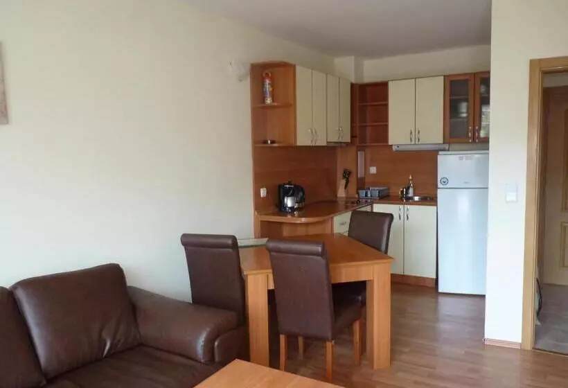 Eagle Rock Holiday Apartments