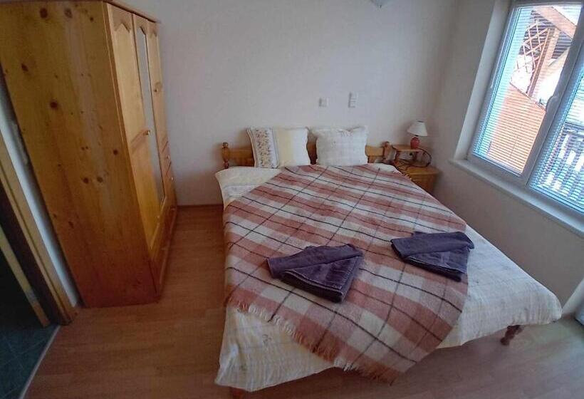 Eagle Rock Holiday Apartments