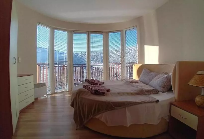 Eagle Rock Holiday Apartments