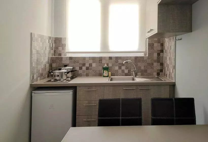 Akrotopi Apartments