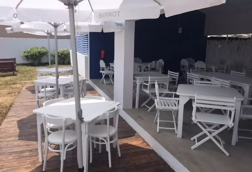 Hotelli Café Delmar