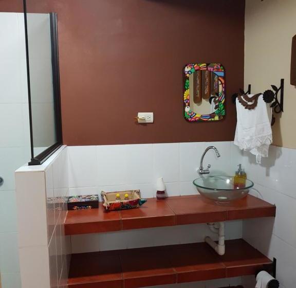 هتل Casa De La Abuela