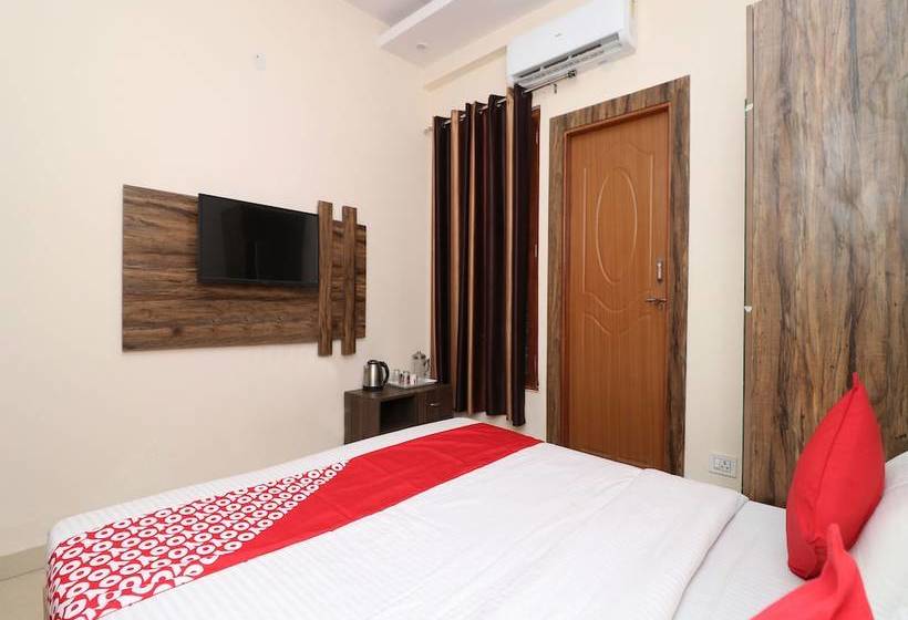 Отель Home Stay Green View Doon