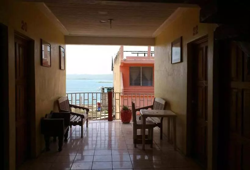 هتل Posada Tayazal