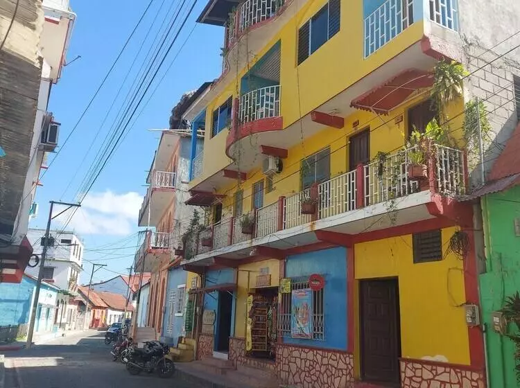 هتل Posada Tayazal