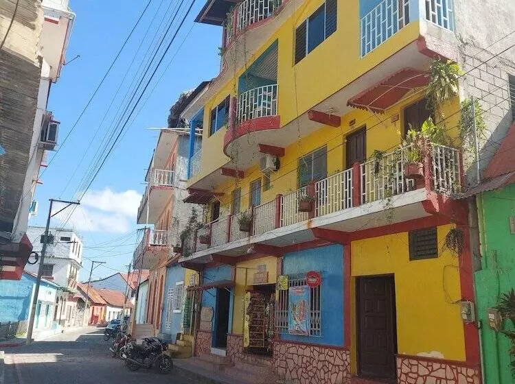 هتل Posada Tayazal