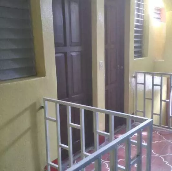 هتل Posada Tayazal