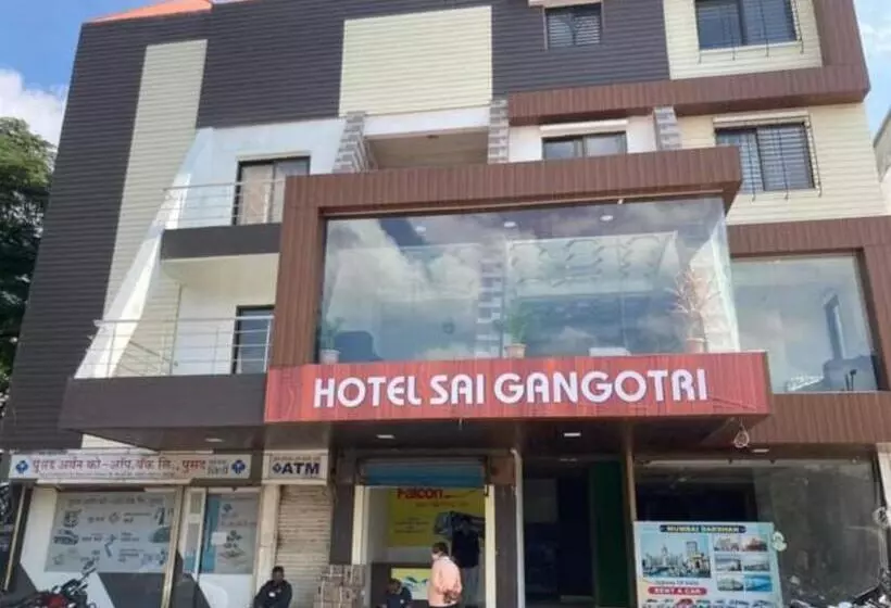 هتل Sai Gangotri