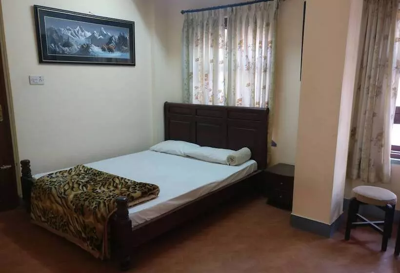 Om Pension Guest House