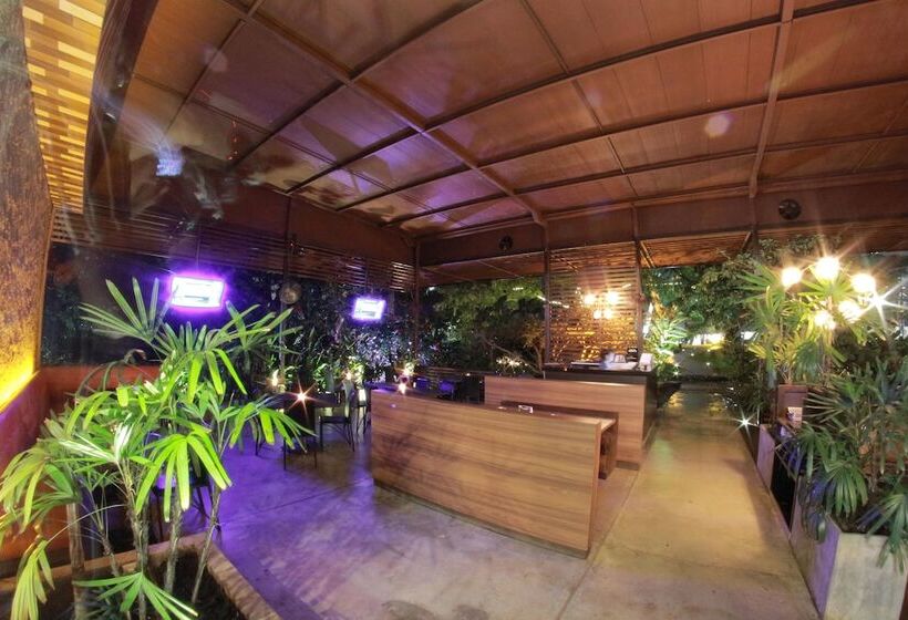 Royal Garden Hotel Boutique