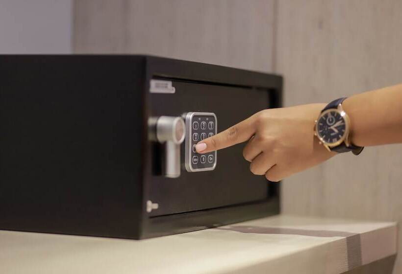 Royal Garden Hotel Boutique