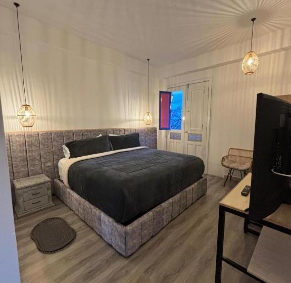 مسافرخانه El Jardin