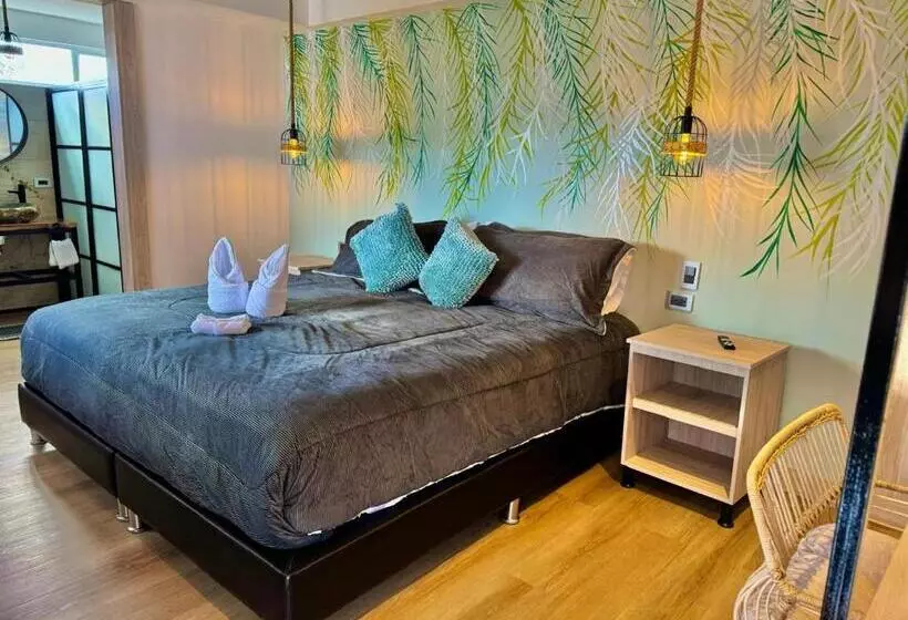 簡易ホテル El Jardin