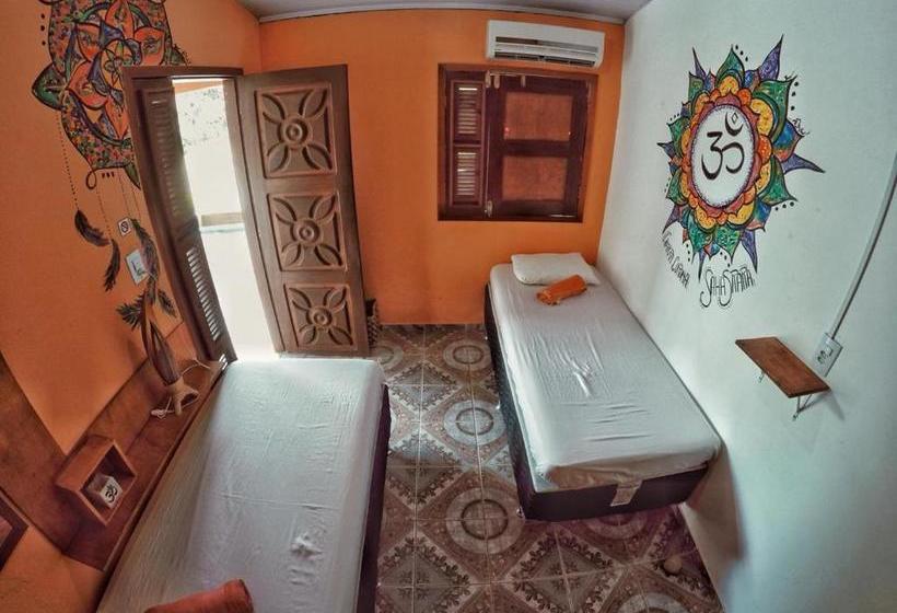 הוסטל Om Sweet Residence