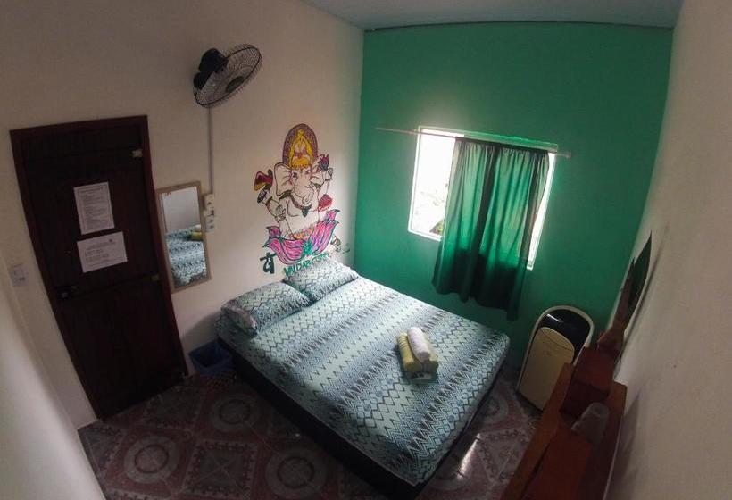 הוסטל Om Sweet Residence