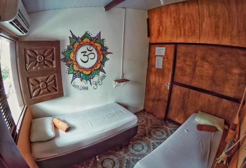 הוסטל Om Sweet Residence