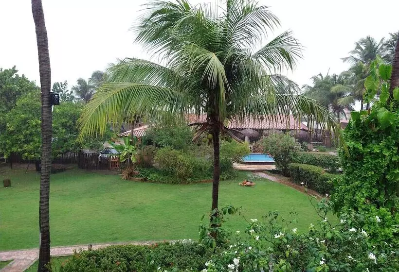 Hotelli Arco Mundial Taíba