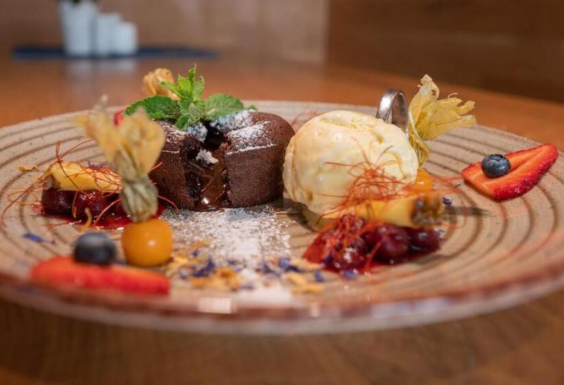 Hotel David Wellness