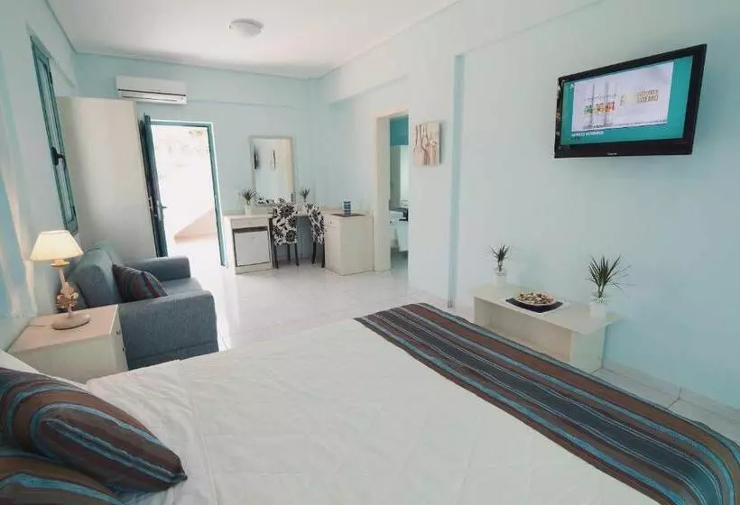 Hotelli Kyparissia Blue