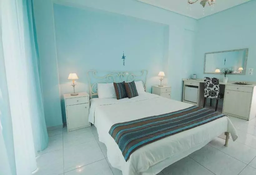 Hotelli Kyparissia Blue