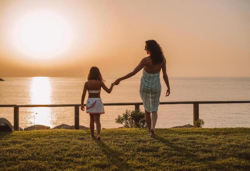 ホテル Kyparissia Blue