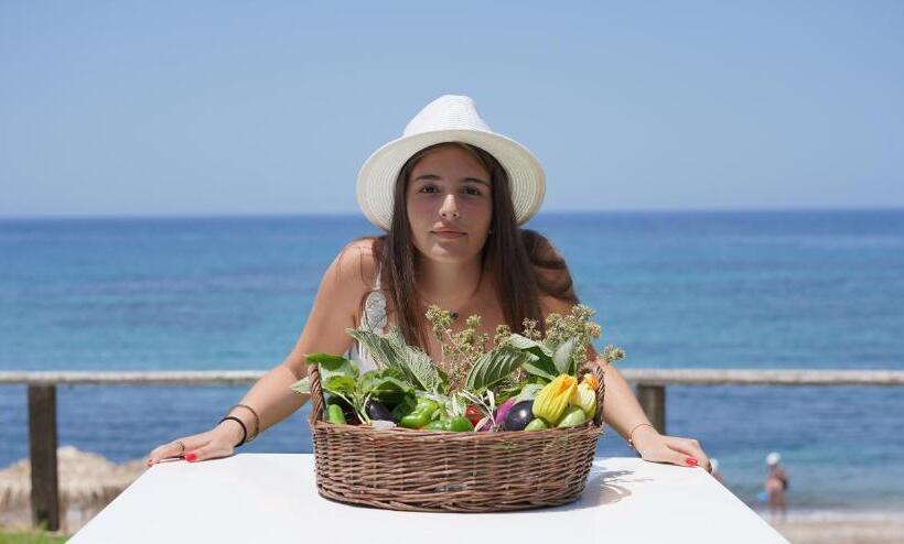 ホテル Kyparissia Blue