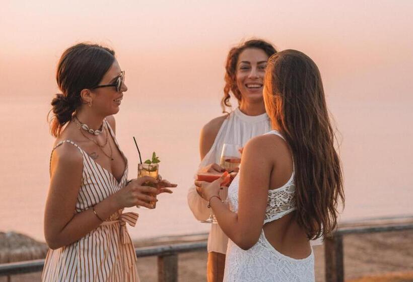 ホテル Kyparissia Blue