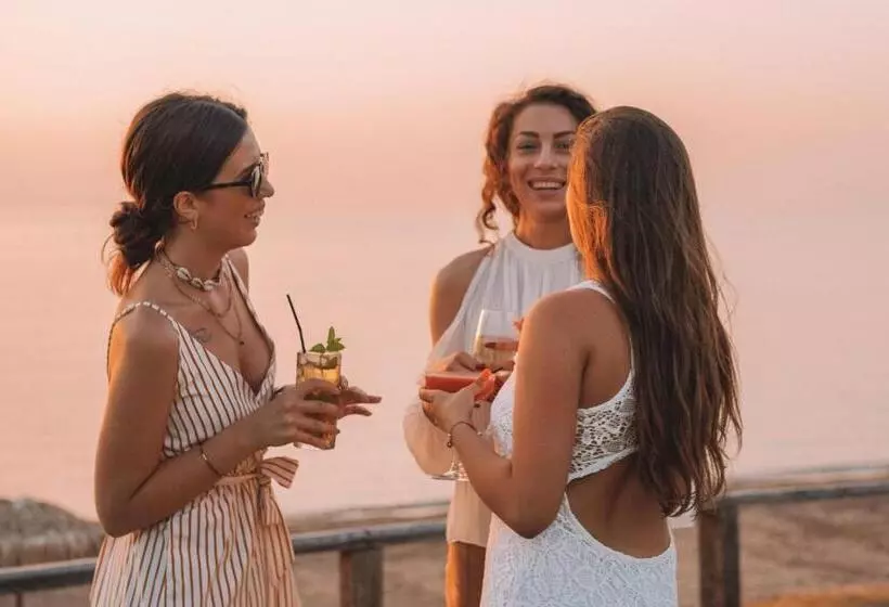 Hotelli Kyparissia Blue