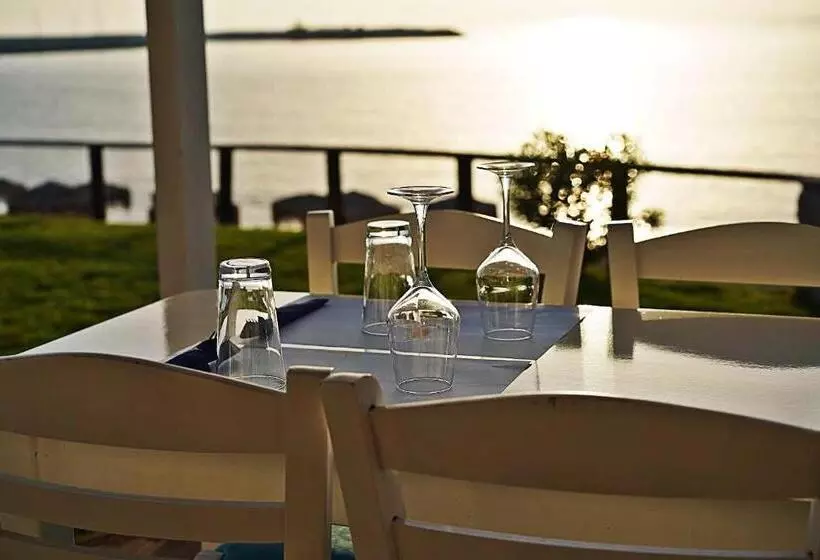 Hotelli Kyparissia Blue