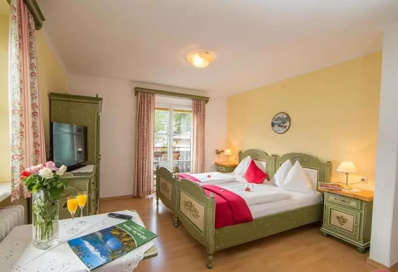 هتل Pension Hubertus