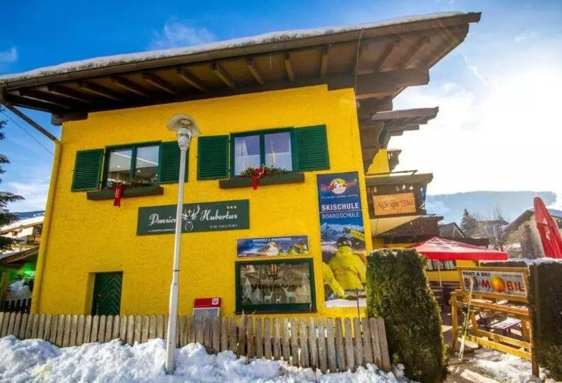 هتل Pension Hubertus