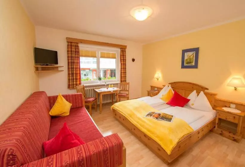 هتل Pension Hubertus