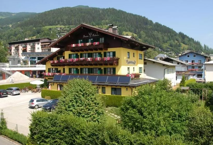 هتل Pension Hubertus