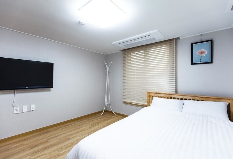 Pension (Hôtel basse catégorie) Sunrise Dadam