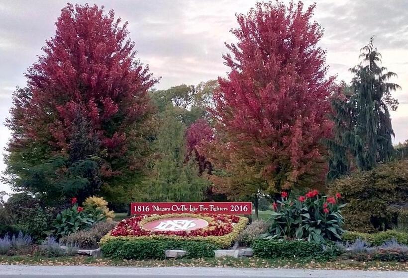 The White House Boutique B&b