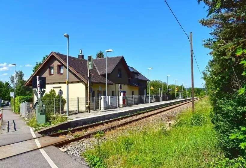 Hotelli Und Restaurant Nehrener Hof