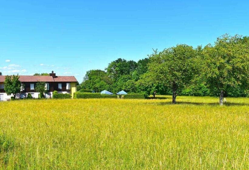 فندق Und Restaurant Nehrener Hof