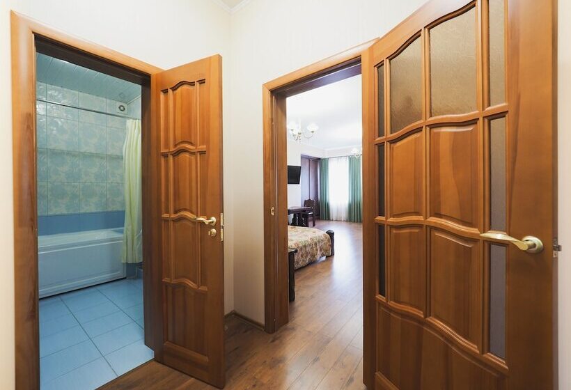 Отель Vdohnovenie