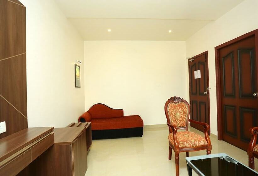 Padippurayil By Oyo Rooms